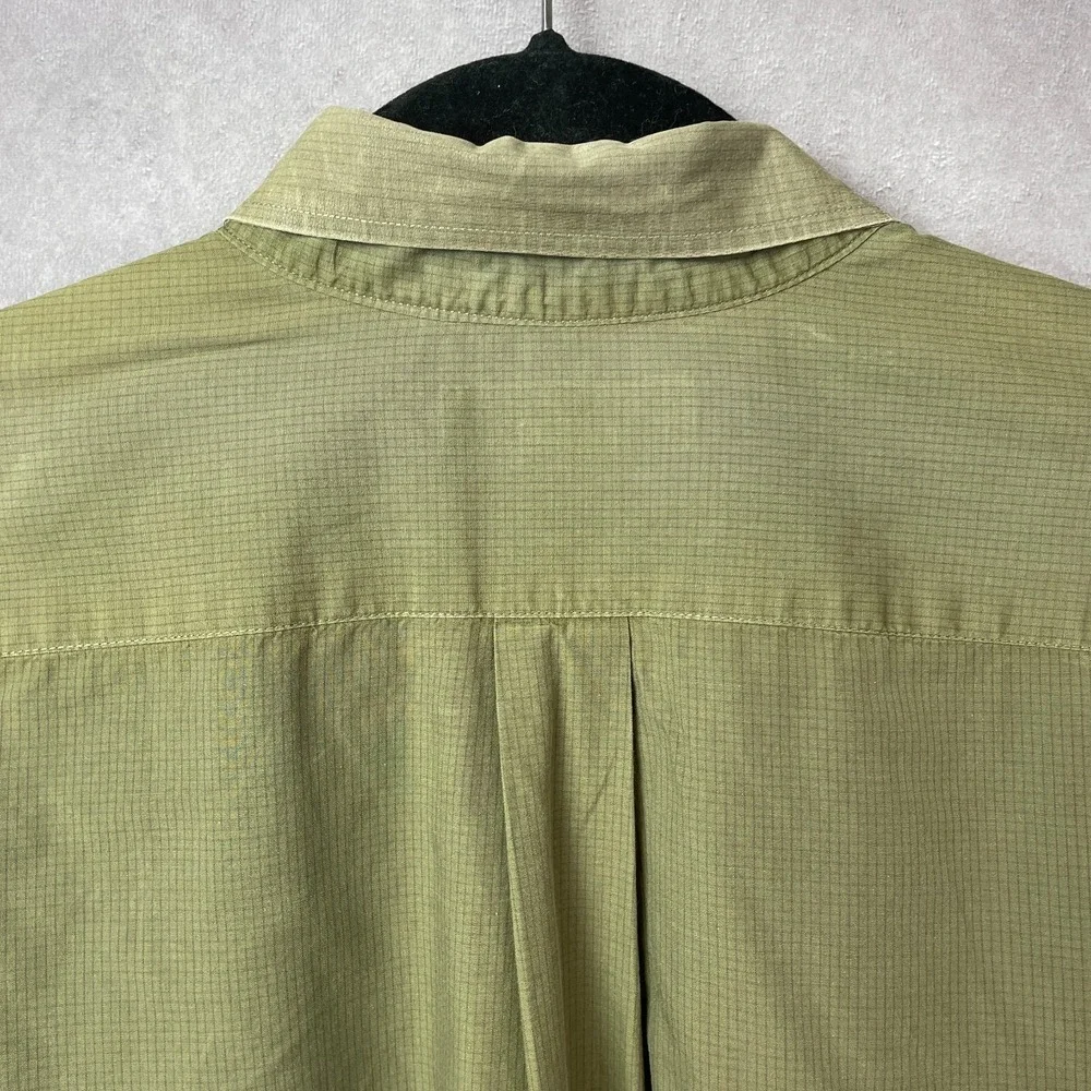 Banana Republic very good